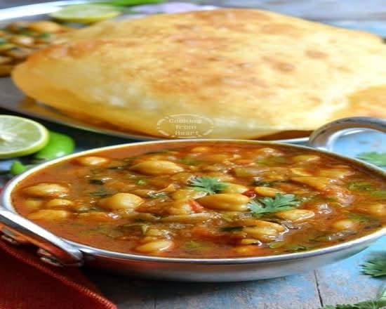 Chole Bhature.